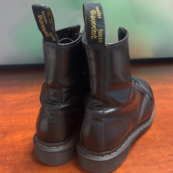 The Original Dr. Martens Air Cushion Sole Boots - Picture 3 of 13